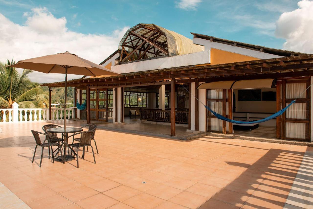Hotel Costa Choco Bahia Solano Eksteriør bilde